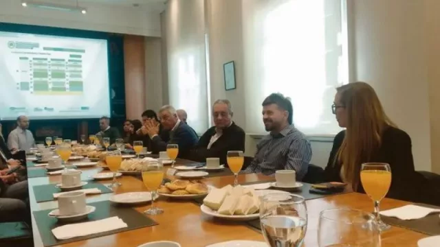 Argentina podría triplicar su producción de hidrocarburos para 2032, según el presidente del IAPG