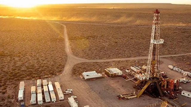 Neuquén alcanza un nuevo récord histórico en la producción de petróleo gracias a Vaca Muerta