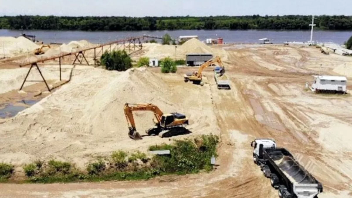 YPF impulsa la construcción de un tren para transportar arena silícea ...