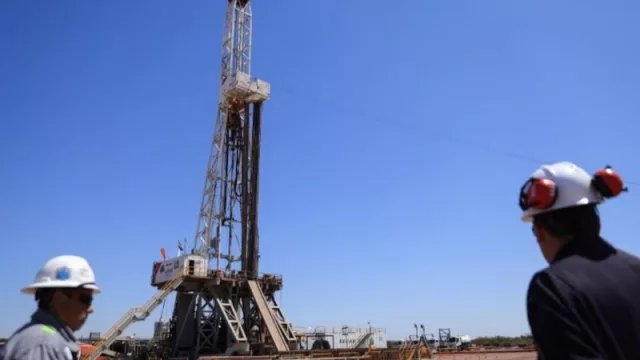 El empleo en gas y petróleo creció más de tres veces que en el resto de la economía gracias al impulso de Vaca Muerta