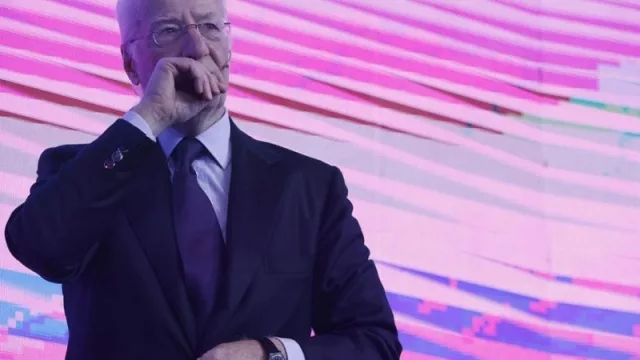 Rocca advierte por el gasoducto del GNL: la licitación que puede redefinir la industria del acero en Argentina