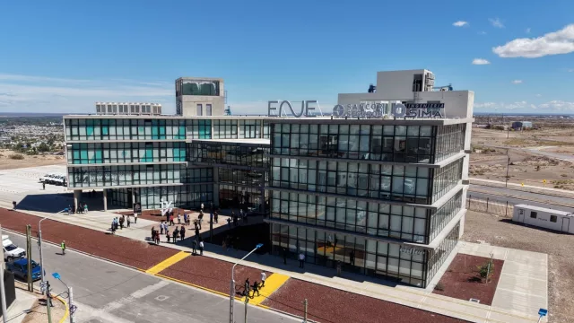 Inauguraron el Instituto Vaca Muerta para formar mano de obra calificada