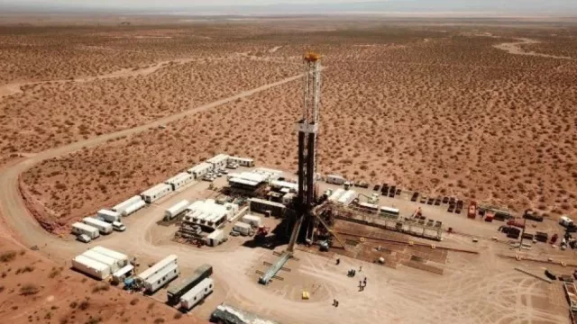 El sector energético creció 1,2% en el primer trimestre impulsado por Vaca Muerta, según el INDEC