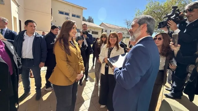 Villarruel pidió incluir a las pymes en las políticas de inversión minera y reclamó más infraestructura